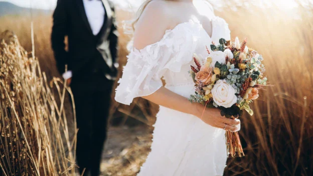 Flowers for a Summer Wedding Bouquet